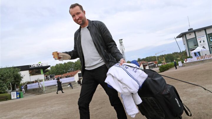 rikard-n-skoglund-pa-vag-hem