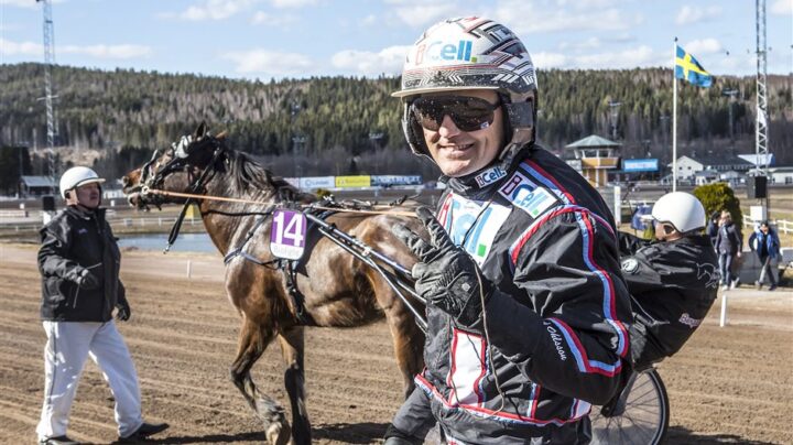 ulf-ohlsson-och-fender-efter-seger