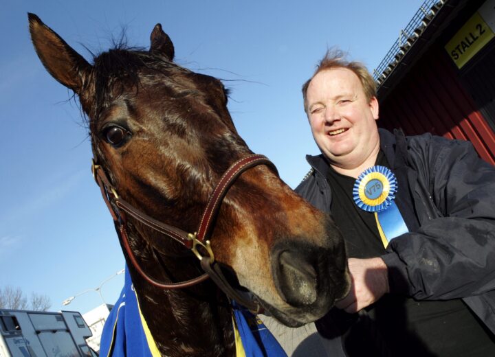 Prestige-Selin Mikael.jpg