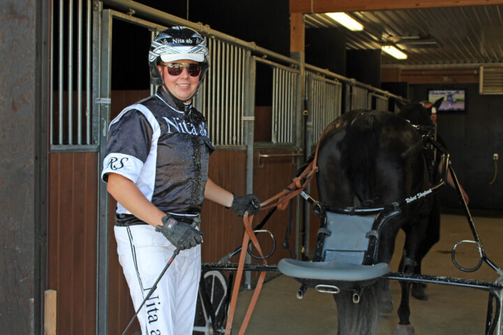 Robert Skoglund gäststall.JPG