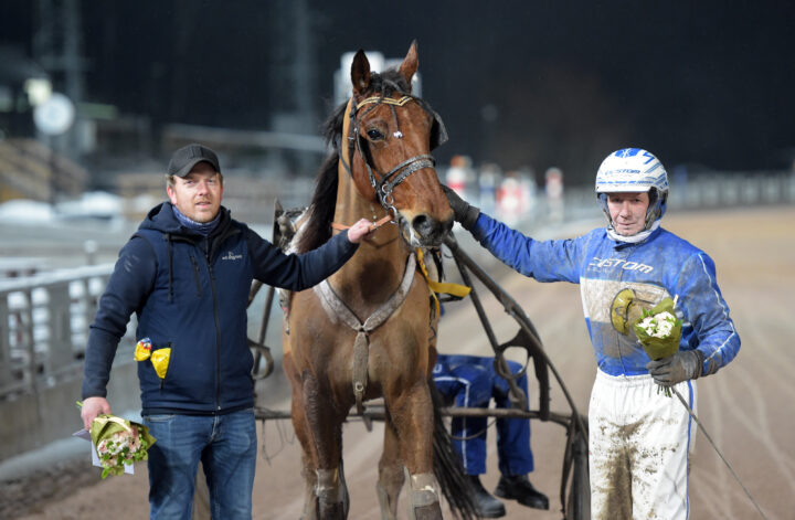 Valnes New Love pris.jpg