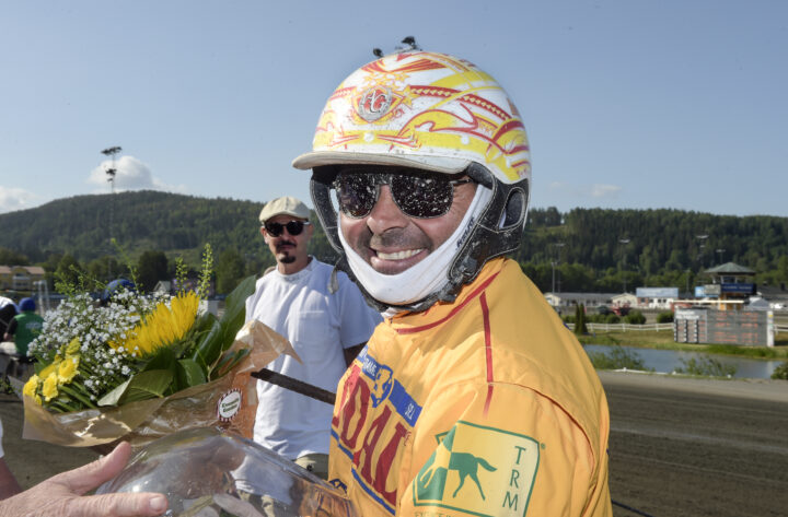 Alessandro Gocciadoro glad efter E3-segern.jpg