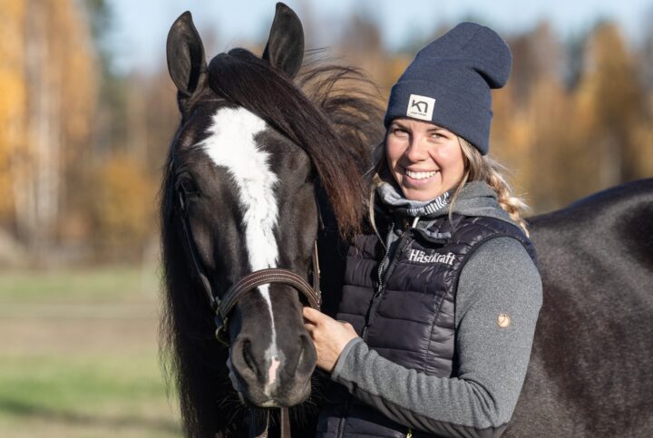 Sandra Eriksson och Tekla 2.jpg